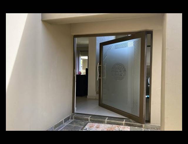 3 BEDROOM TOWNHOUSE SOLD IN EYE OF AFRICA ESTATE